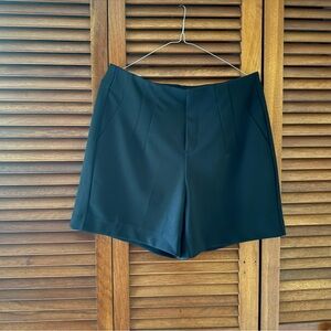 Women's classic black high waisted Shorts M